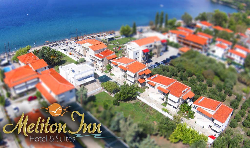 Meliton Inn Hotel & Suites By The Beach Неос-Мармарас Экстерьер фото